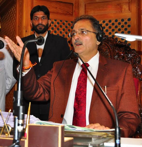 LA adjourned sine die